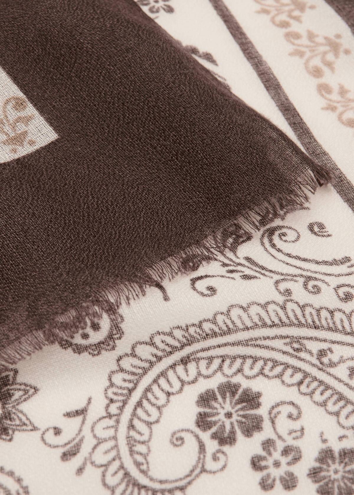 Paisley print scarf — Chocolate