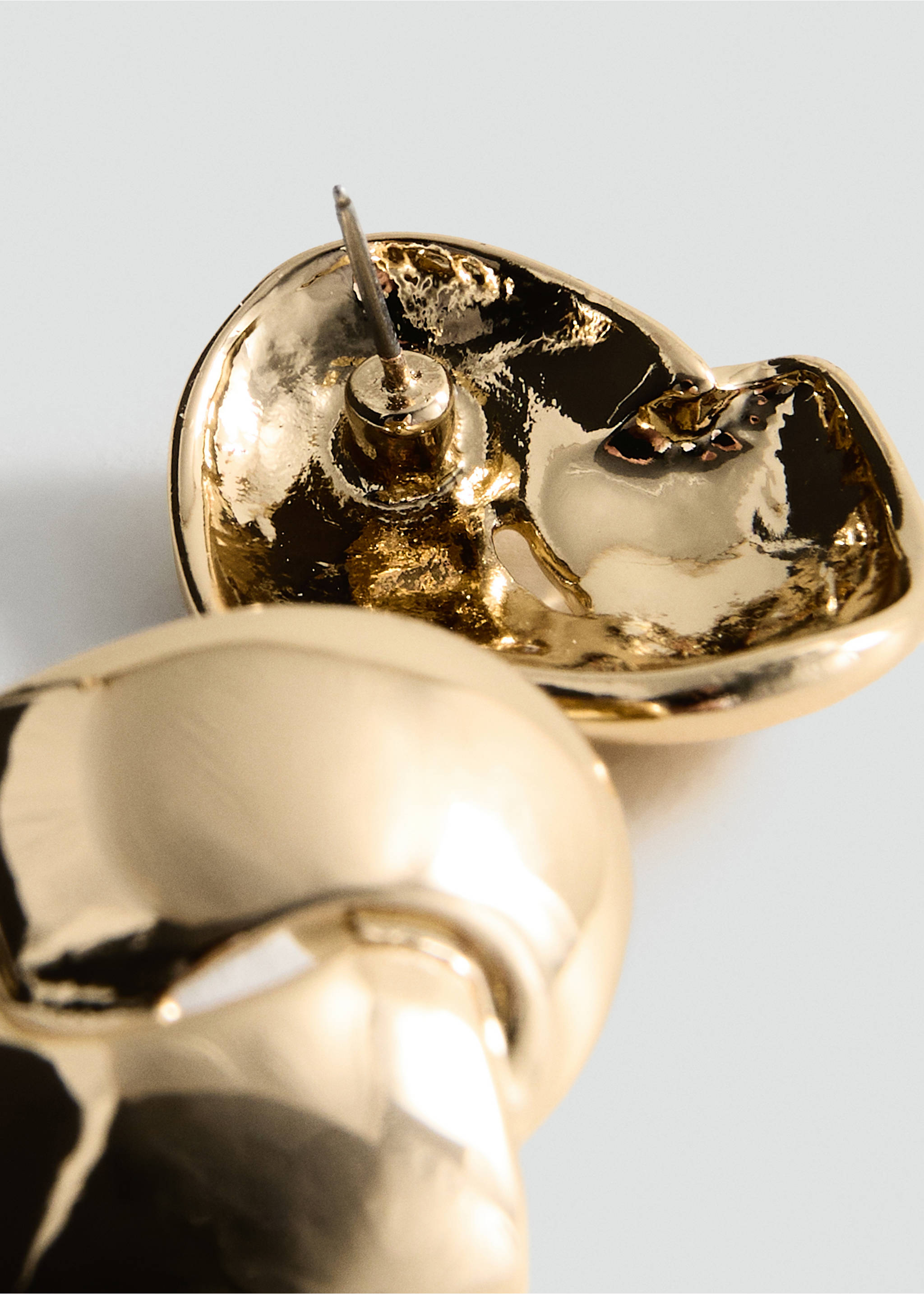 Crossover earrings - Details of the article 1, Gold. Ref: 37042540-00.