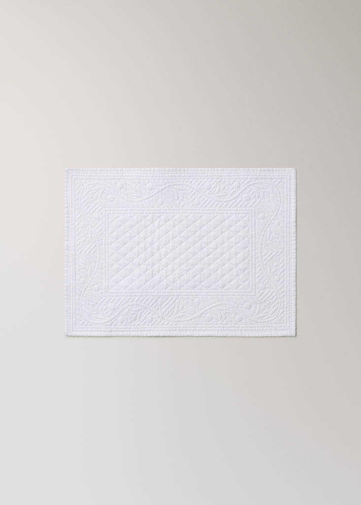 Quilted placemat — White