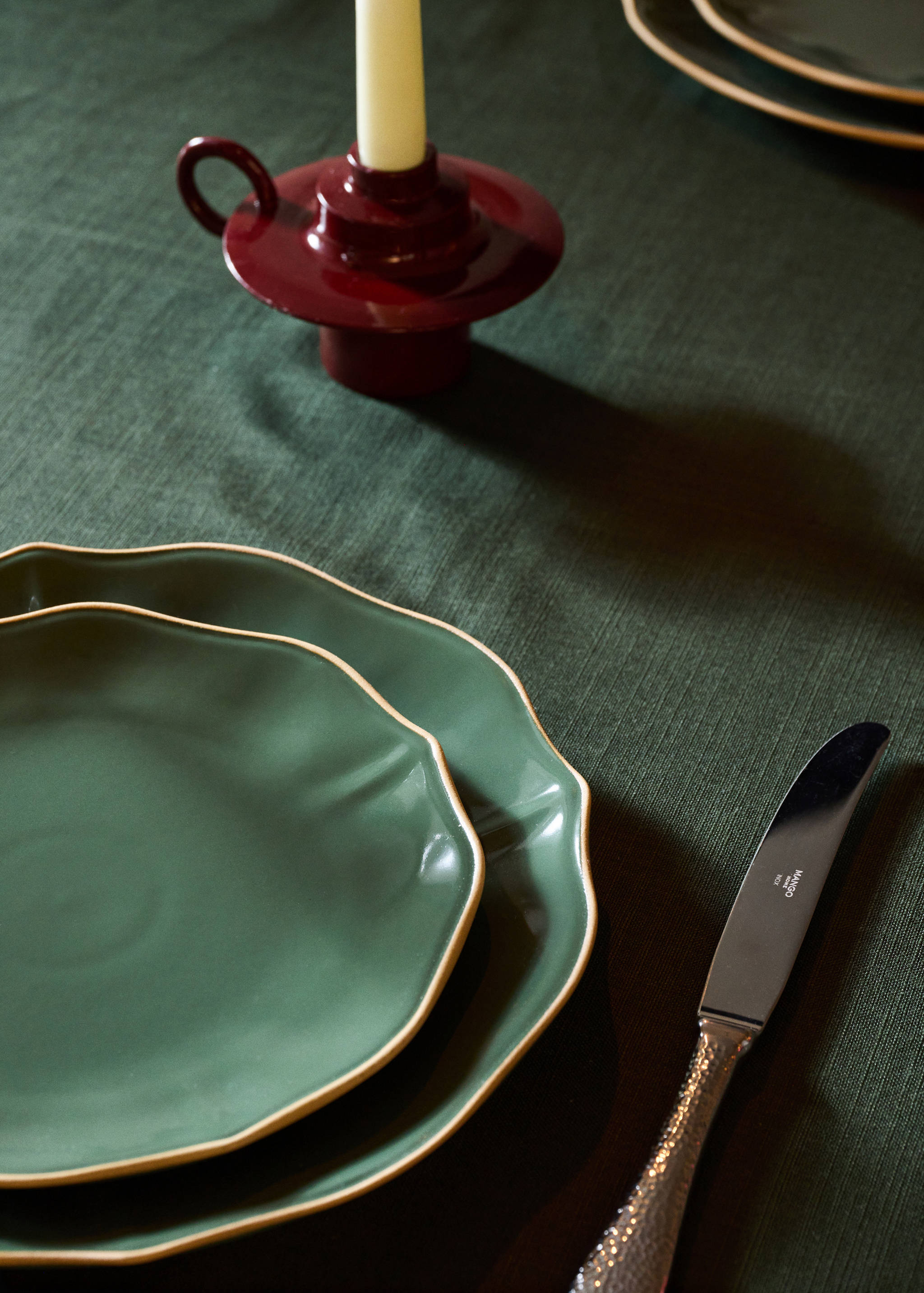 Cotton vanilla tablecloth for 6 to 8 diners - Details of the article 7