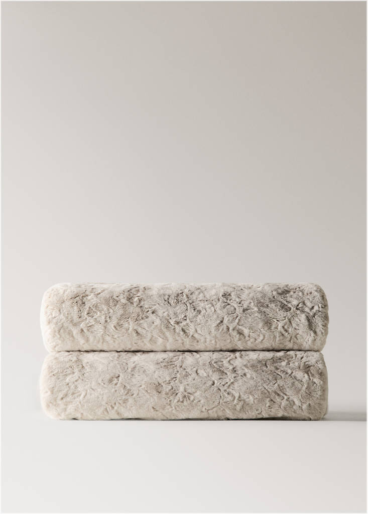 Soft textured blanket — Sand