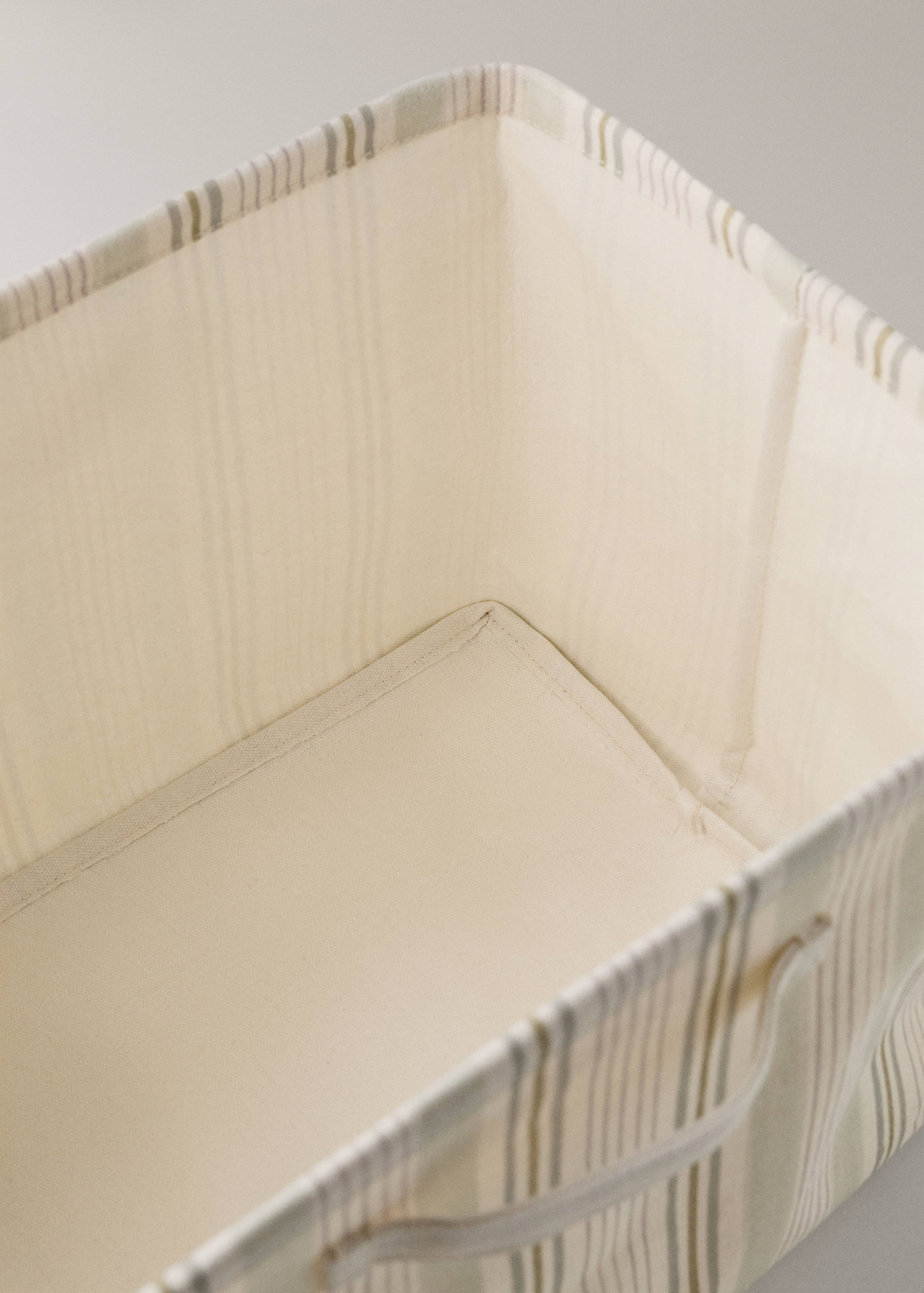 100% cotton multi-stripe basket - Details of the article 2