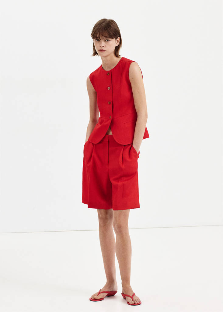 Straight mid-rise bermuda shorts — Red