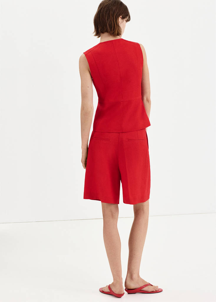 Straight mid-rise bermuda shorts — Red