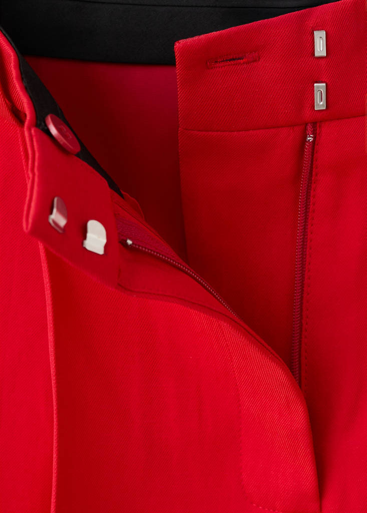 Straight mid-rise bermuda shorts — Red