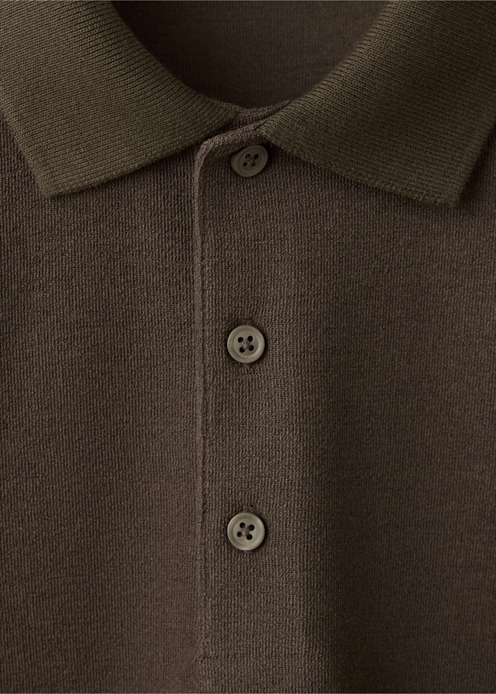 Textured cotton blend polo - Details of the article 8, Brown. Ref: 37042898-00.