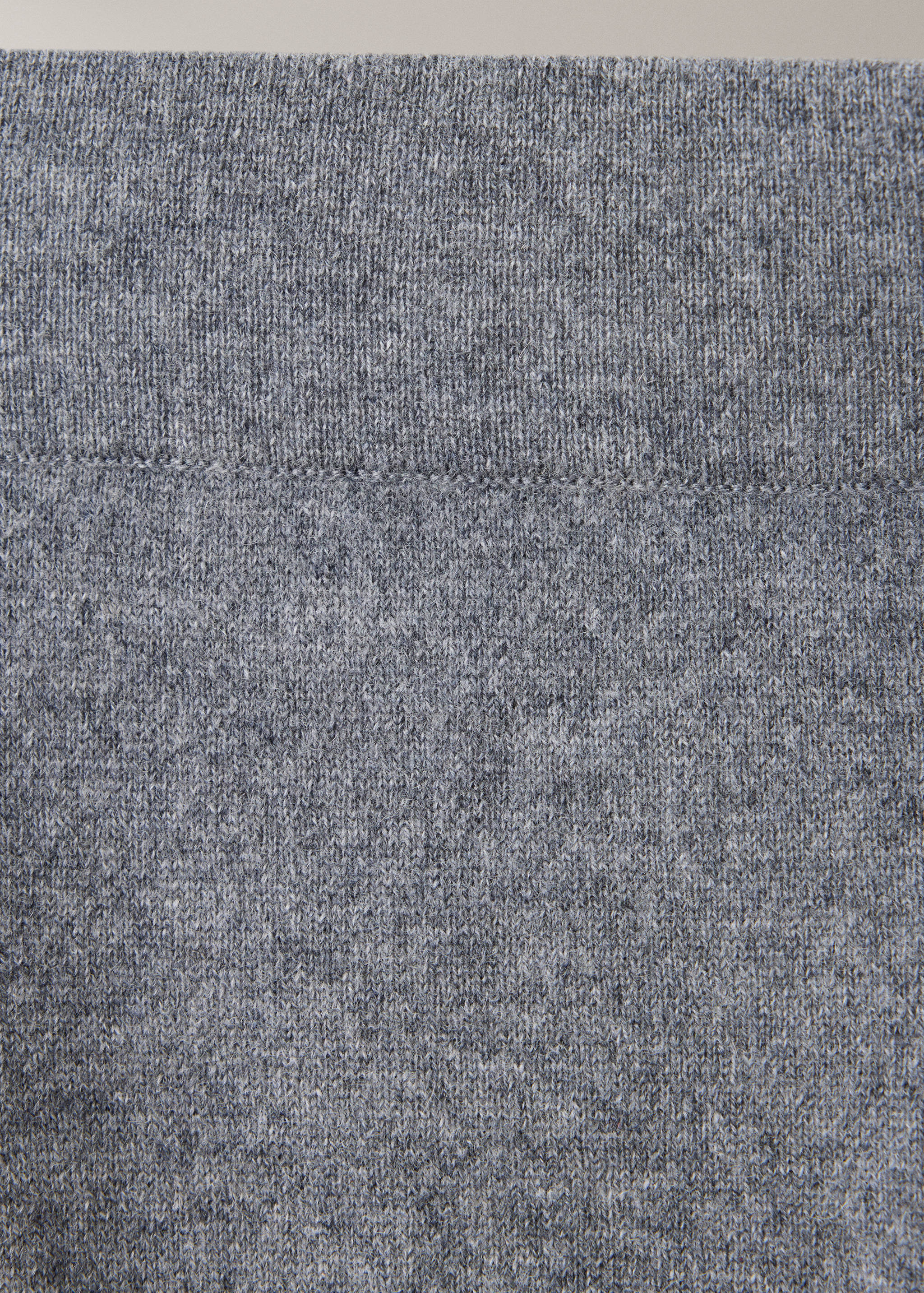 100% cashmere trousers - Details of the article 8