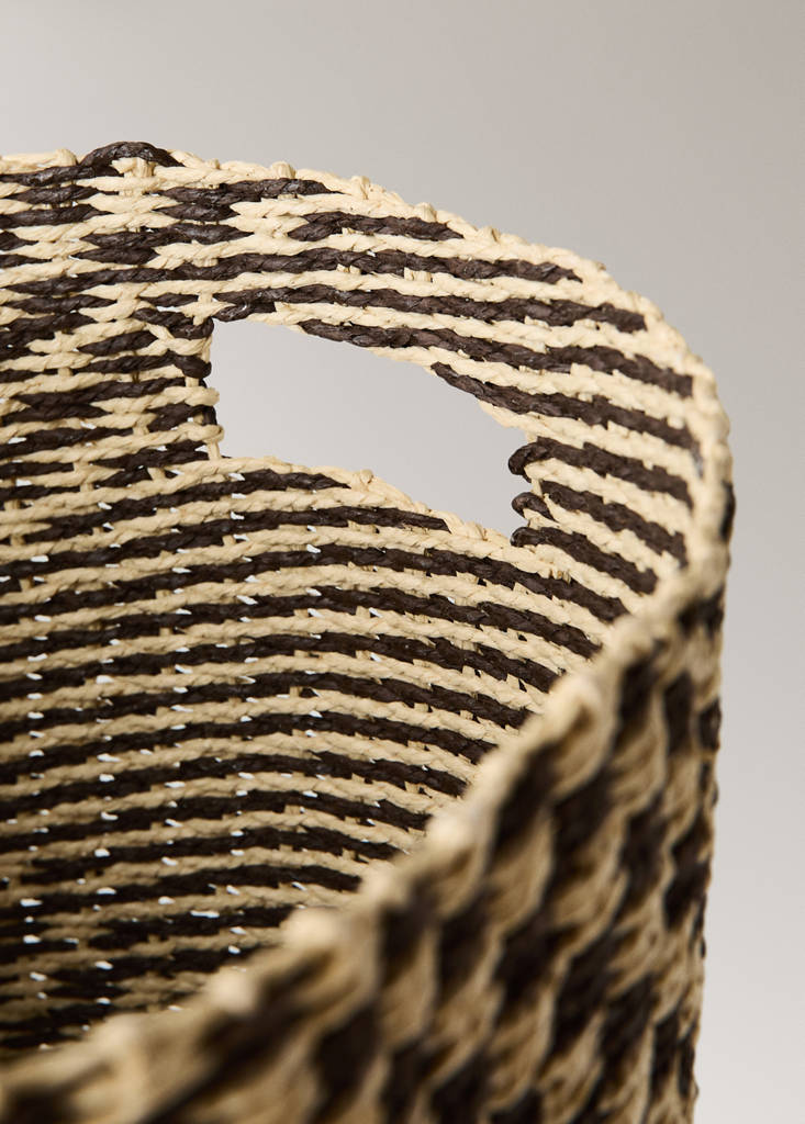 Large basket with embroidered detail — Chocolate