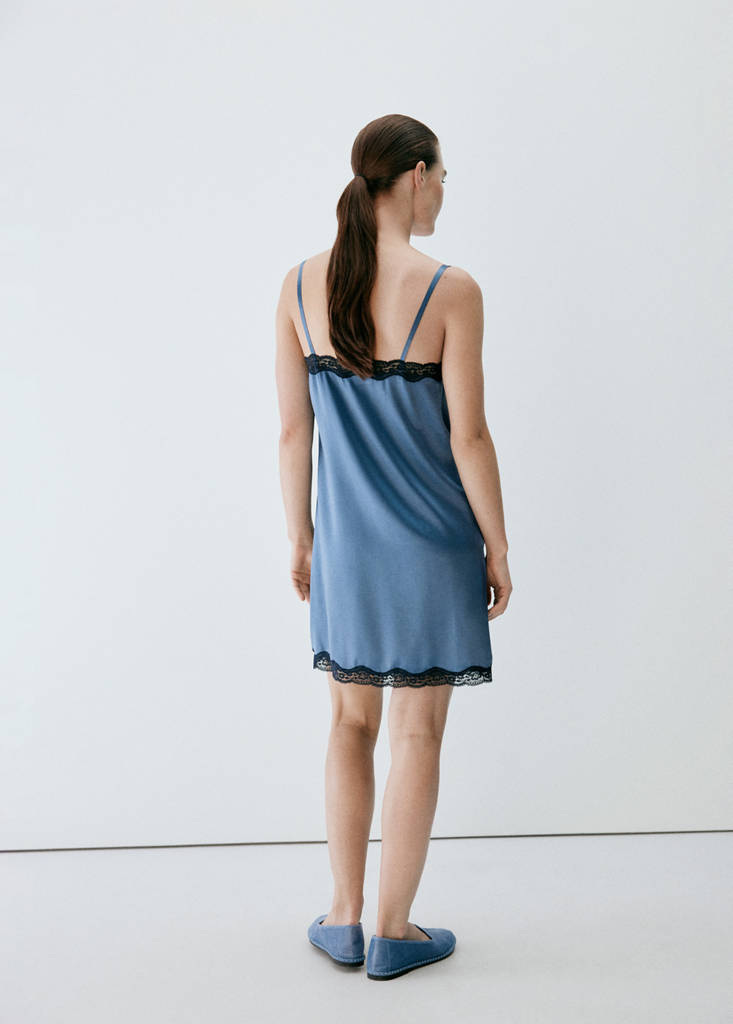 Silk nightdress with lace in contrasting colour — Blue