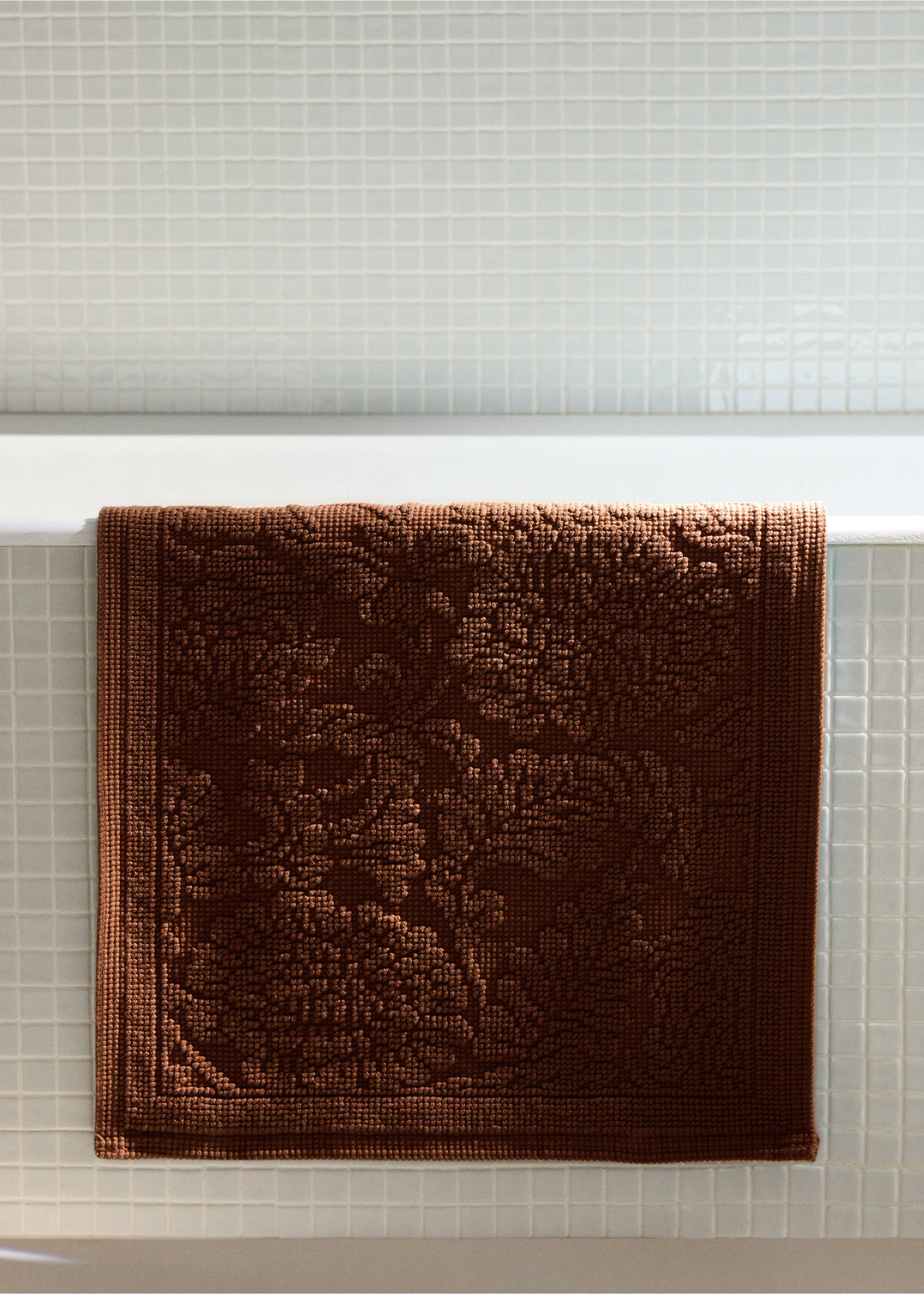 Cotton jacquard bath rug - General plane, Russet. Ref: 37042926-00.