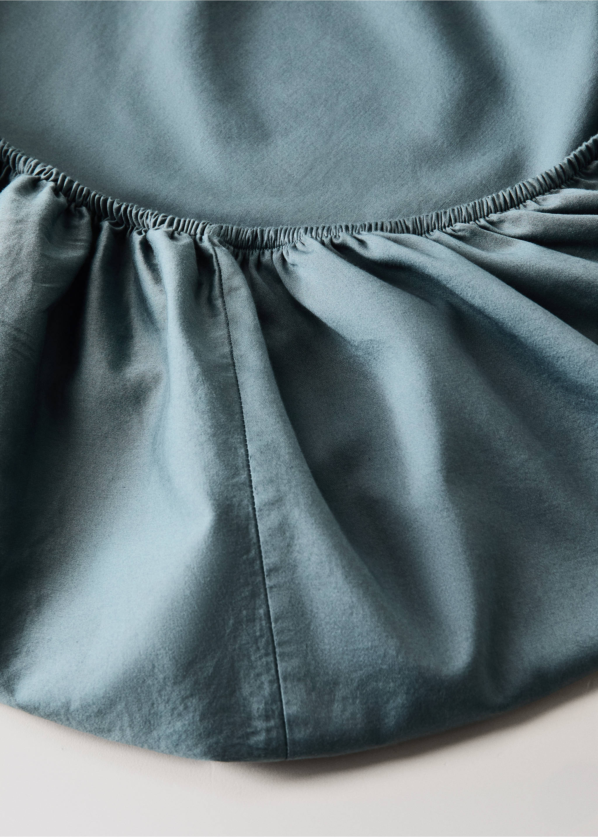 Fitted sheet 100% cotton satin Bed 150 cm - Details of the article 2, Forest Green. Ref: 37042933-00.