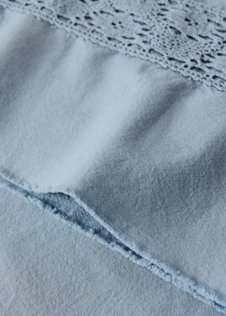 Washed cotton pillowcase with lace trim 45x110 cm — Blue