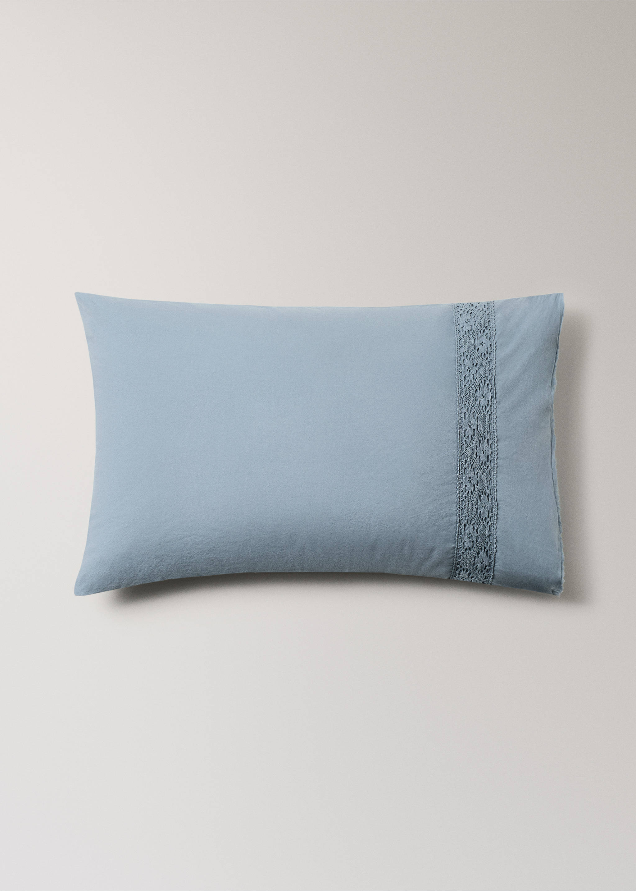 Two washed cotton pillowcases with lace trim 50x75cm - Article without model, Blue. Ref: 37042941-00.