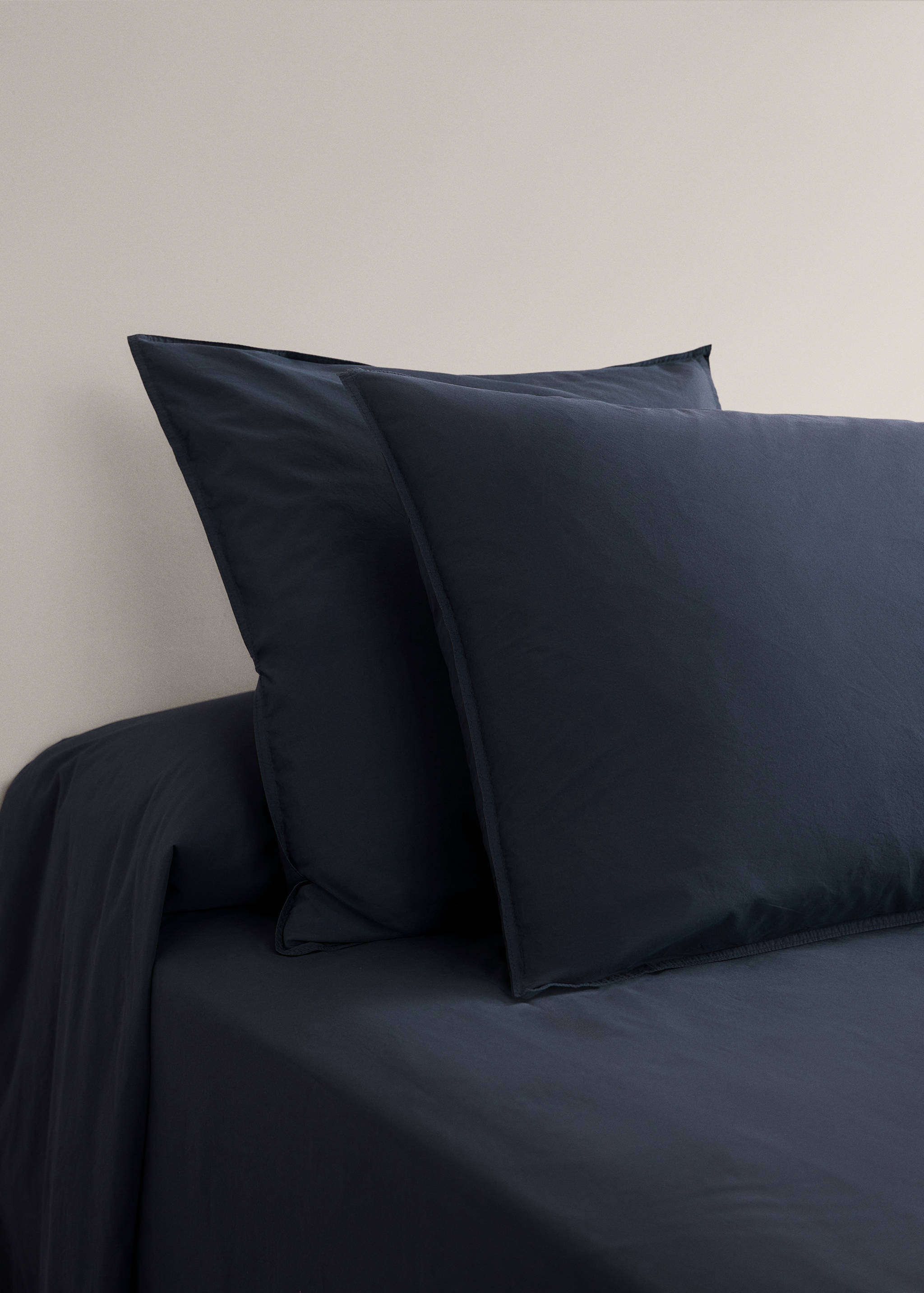 100% cotton poplin garment-dyed pillowcase 50x75 cm - General plane