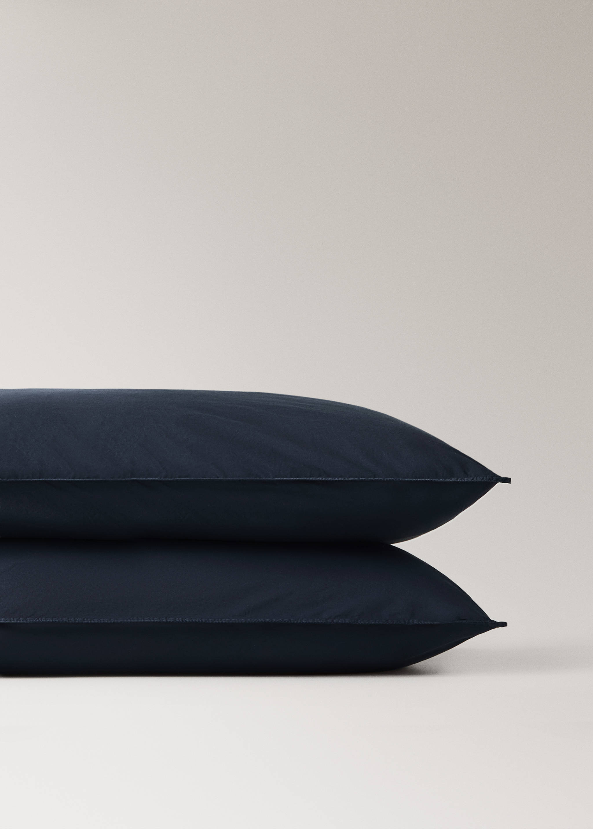 100% cotton poplin garment-dyed pillowcase 50x75 cm - Details of the article 3
