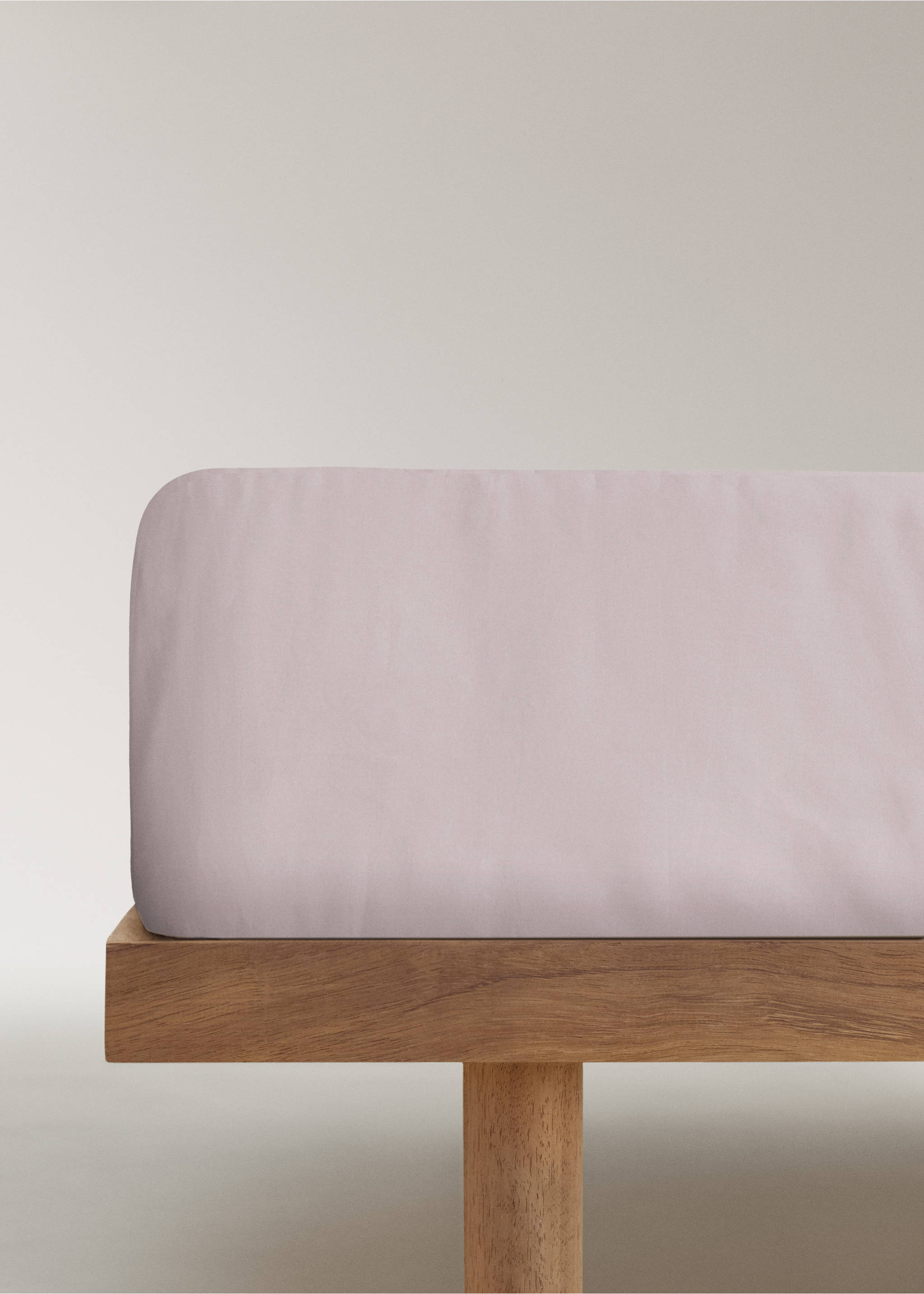 200-thread count percale cotton fitted sheet for 180 cm bed - Article without model, Pale Pink. Ref: 37042953-00.
