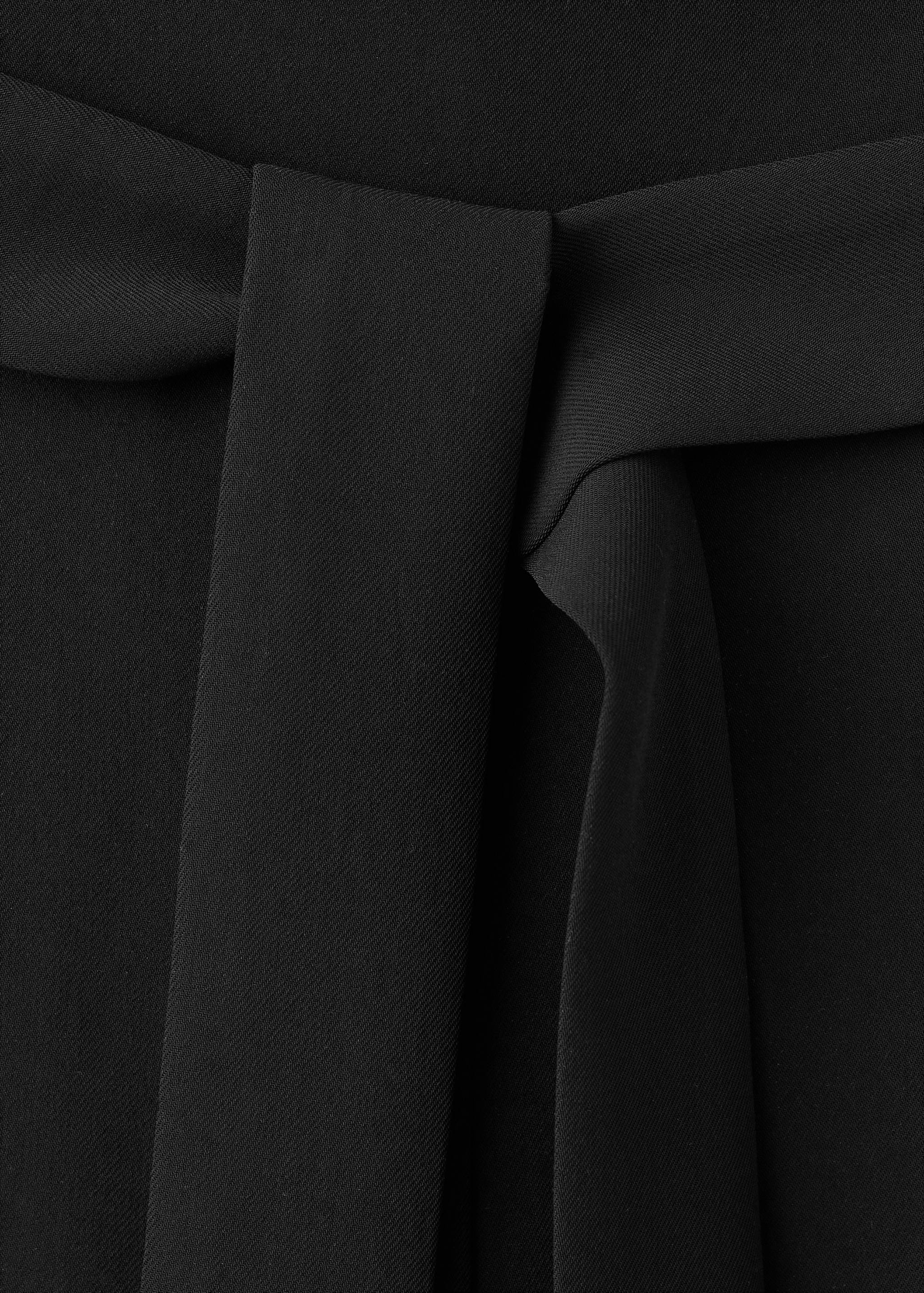 Halter-neck jumpsuit with belt - Details of the article 8