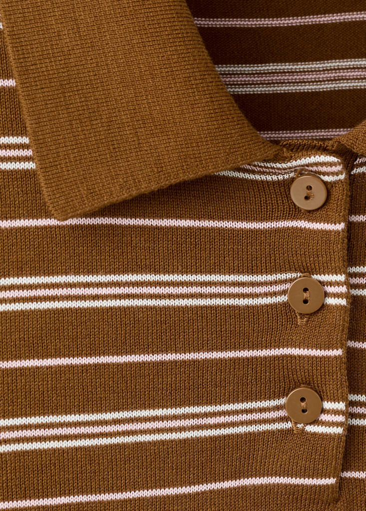 Knitted polo-neck sweater — Caramel