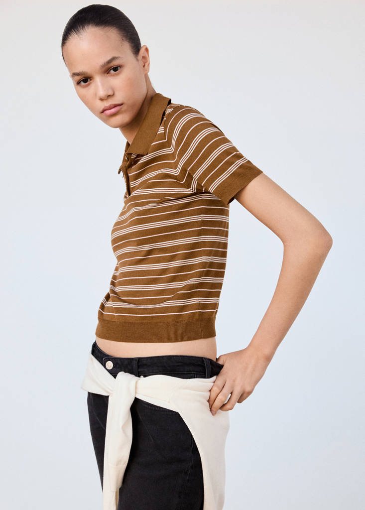 Knitted polo-neck sweater — Caramel