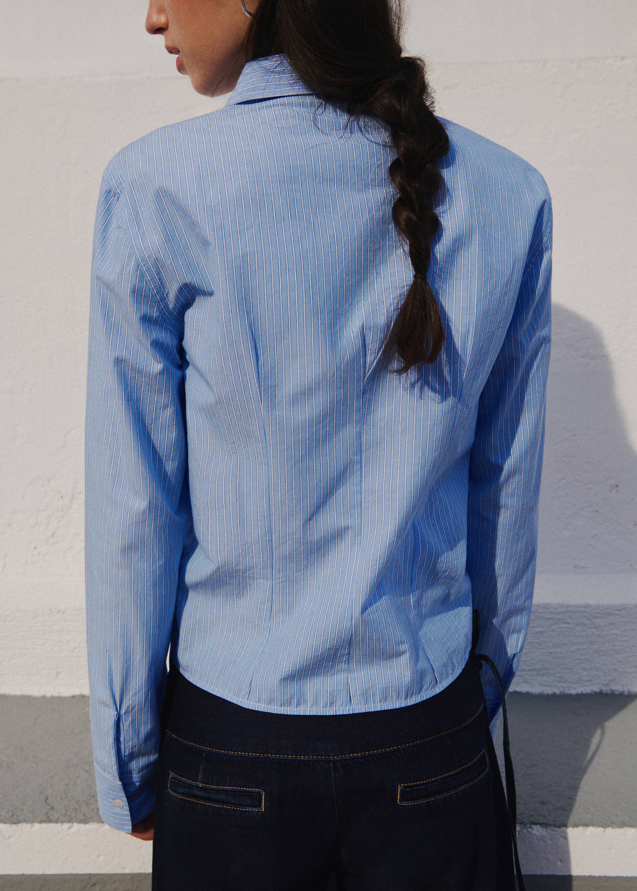 100% cotton striped shirt - Reverse of the article