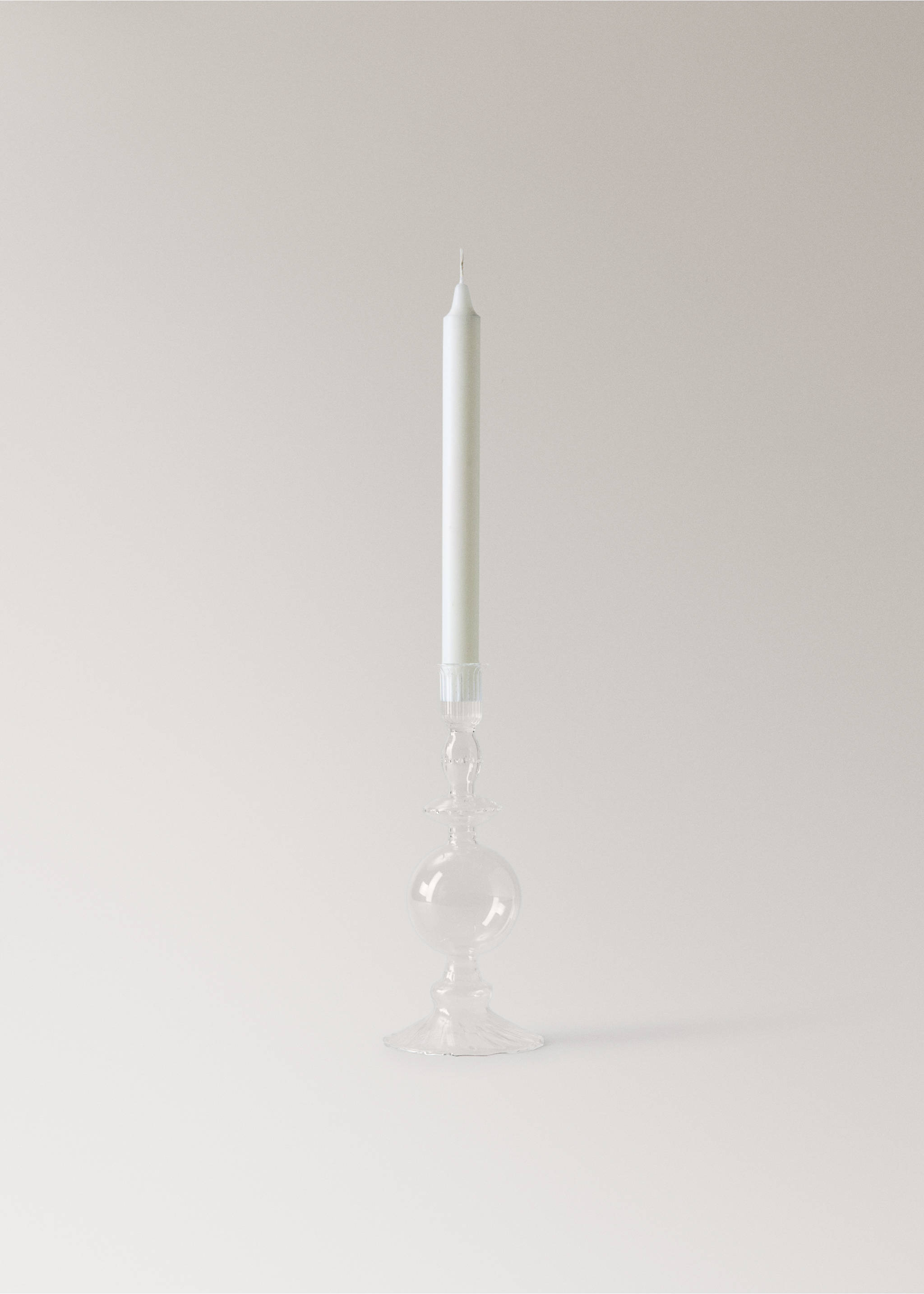 Embossed glass candle holder - Details of the article 3, Black. Ref: 37043282-00.