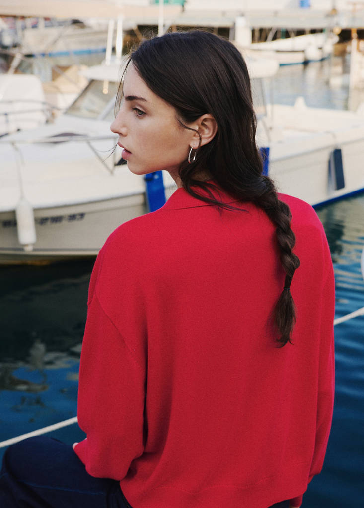 Fine knit polo collar cardigan — Red