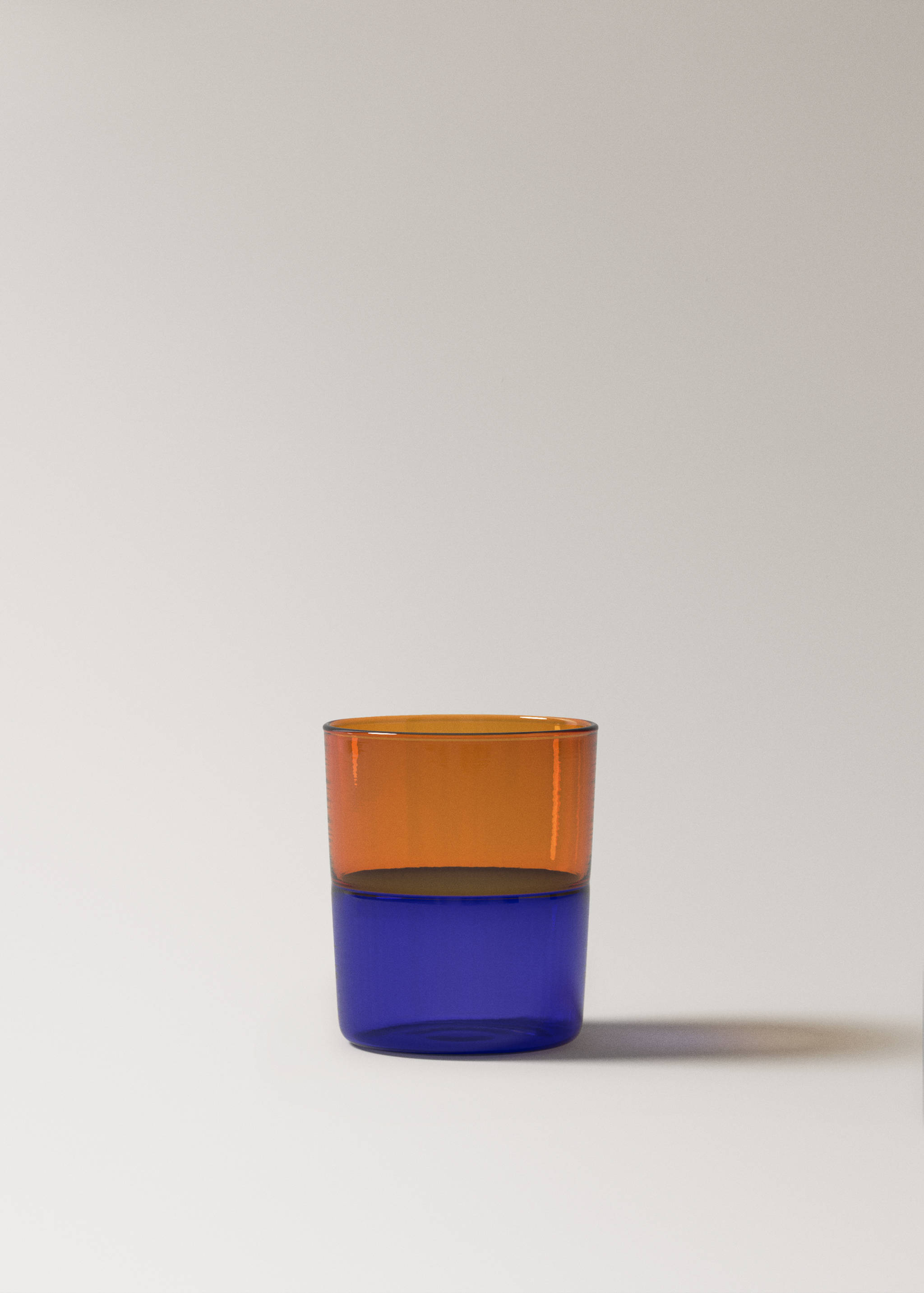 Tweekleurig glas van borosilicaatglas - Artikel zonder model