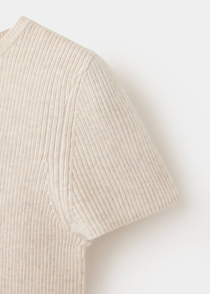Knitted short-sleeve t-shirt — Beige