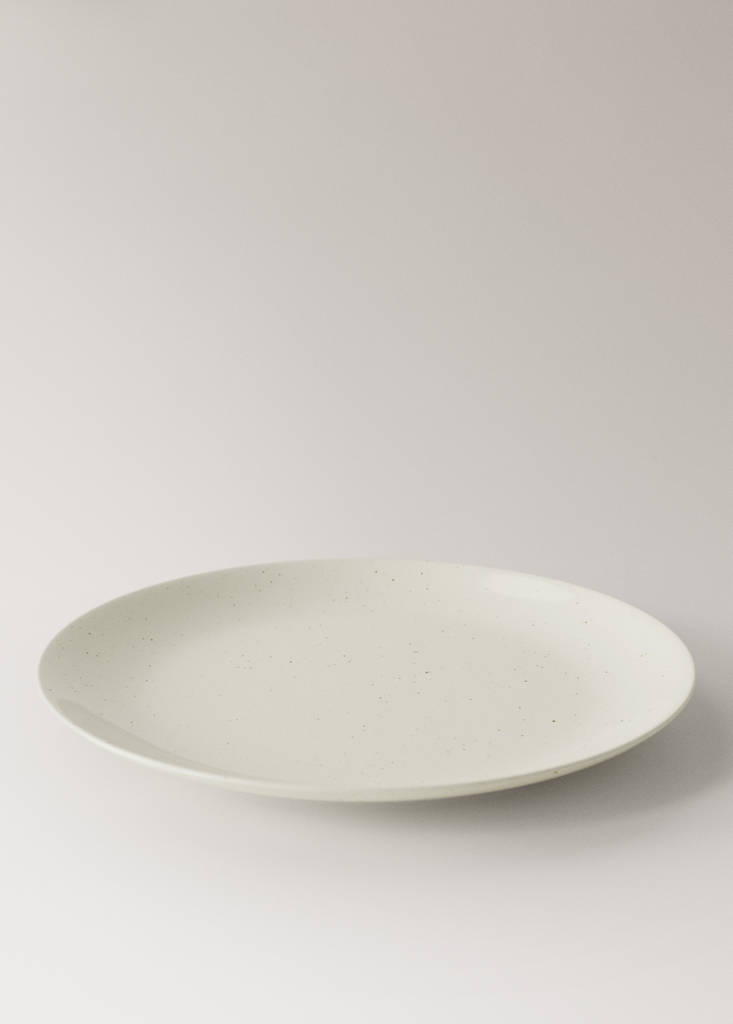 Stoneware dinner plate with spots — Off White