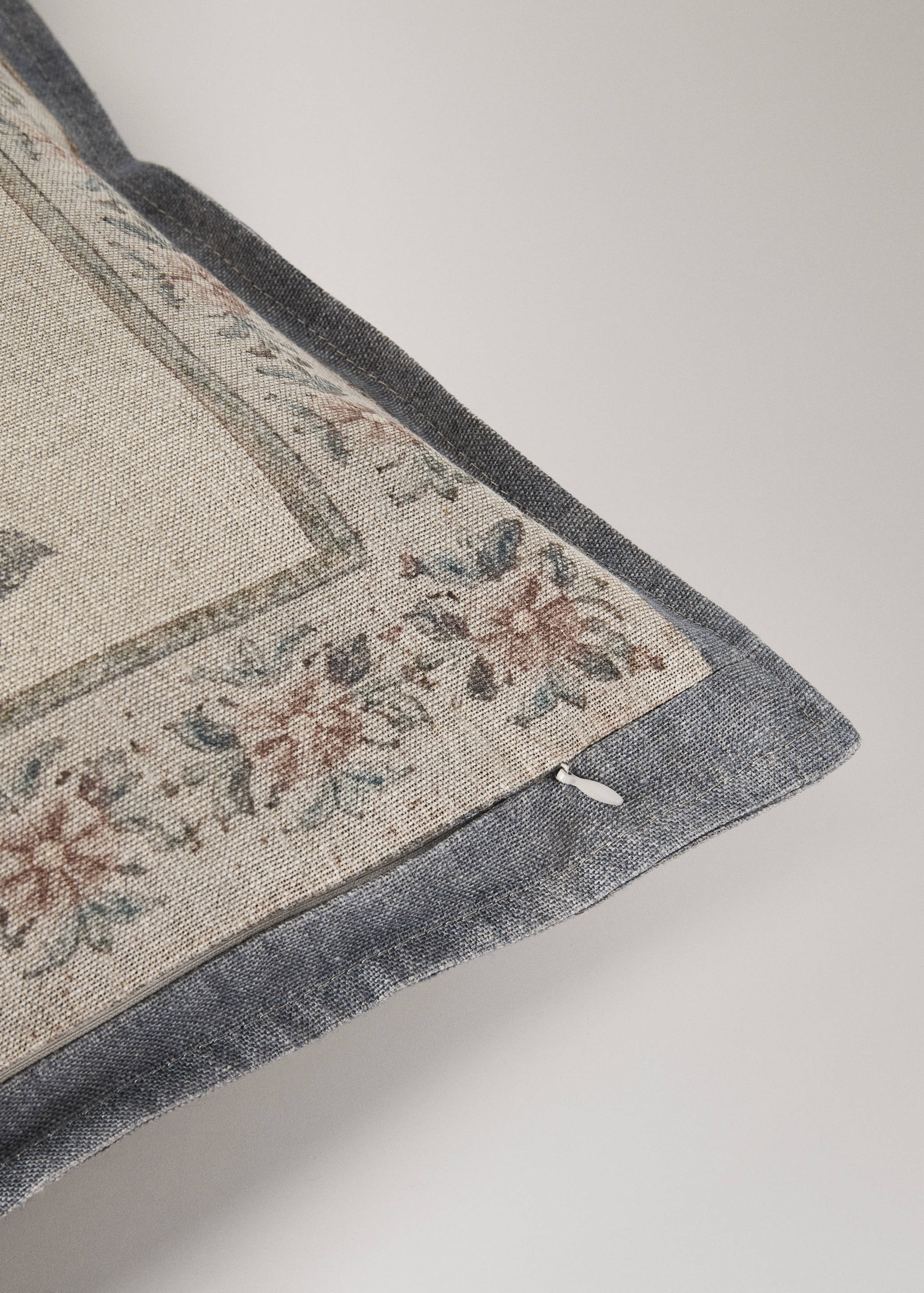 Funda cojín mezcla lino algodón floral 50x50 - Detalle del artículo 2