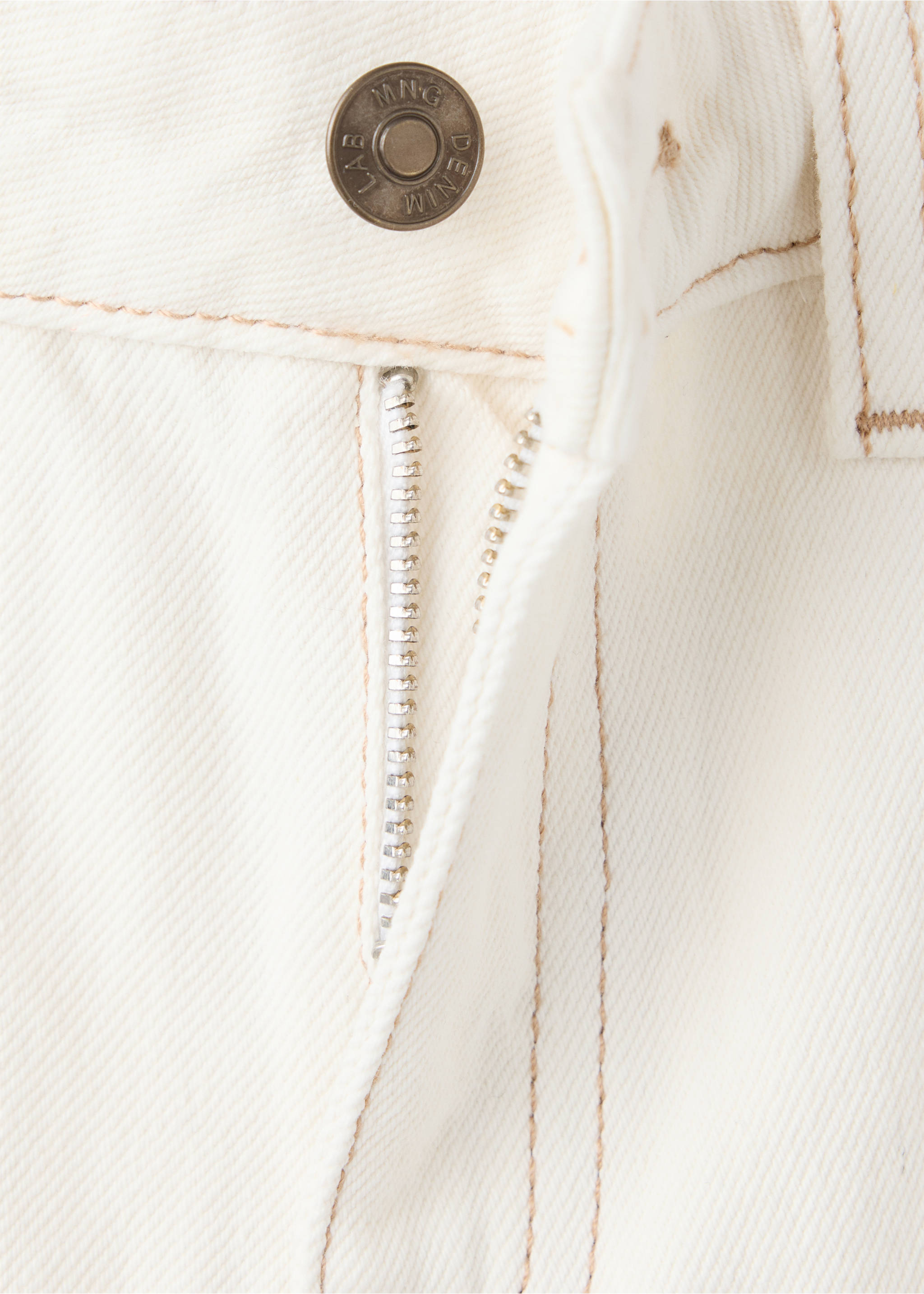 Jeans rectos bajo vuelto - Detalle del artículo 8, Blanco roto. Ref: 37043864-00.