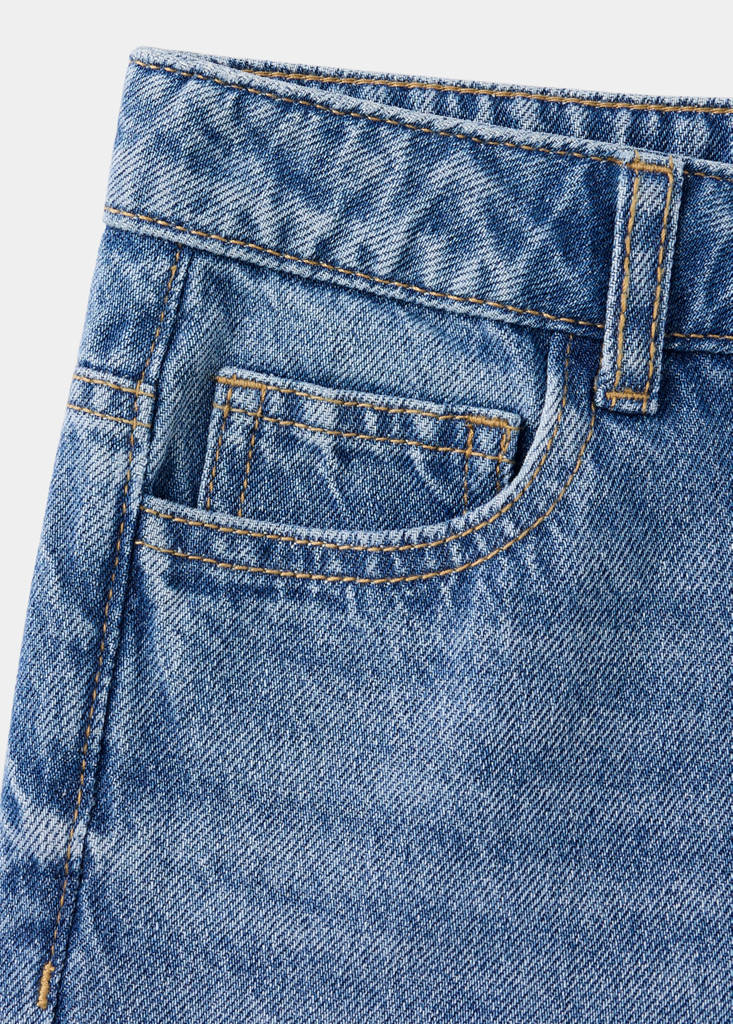 Regular fit jeans with rolled-up hem — Medium Blue