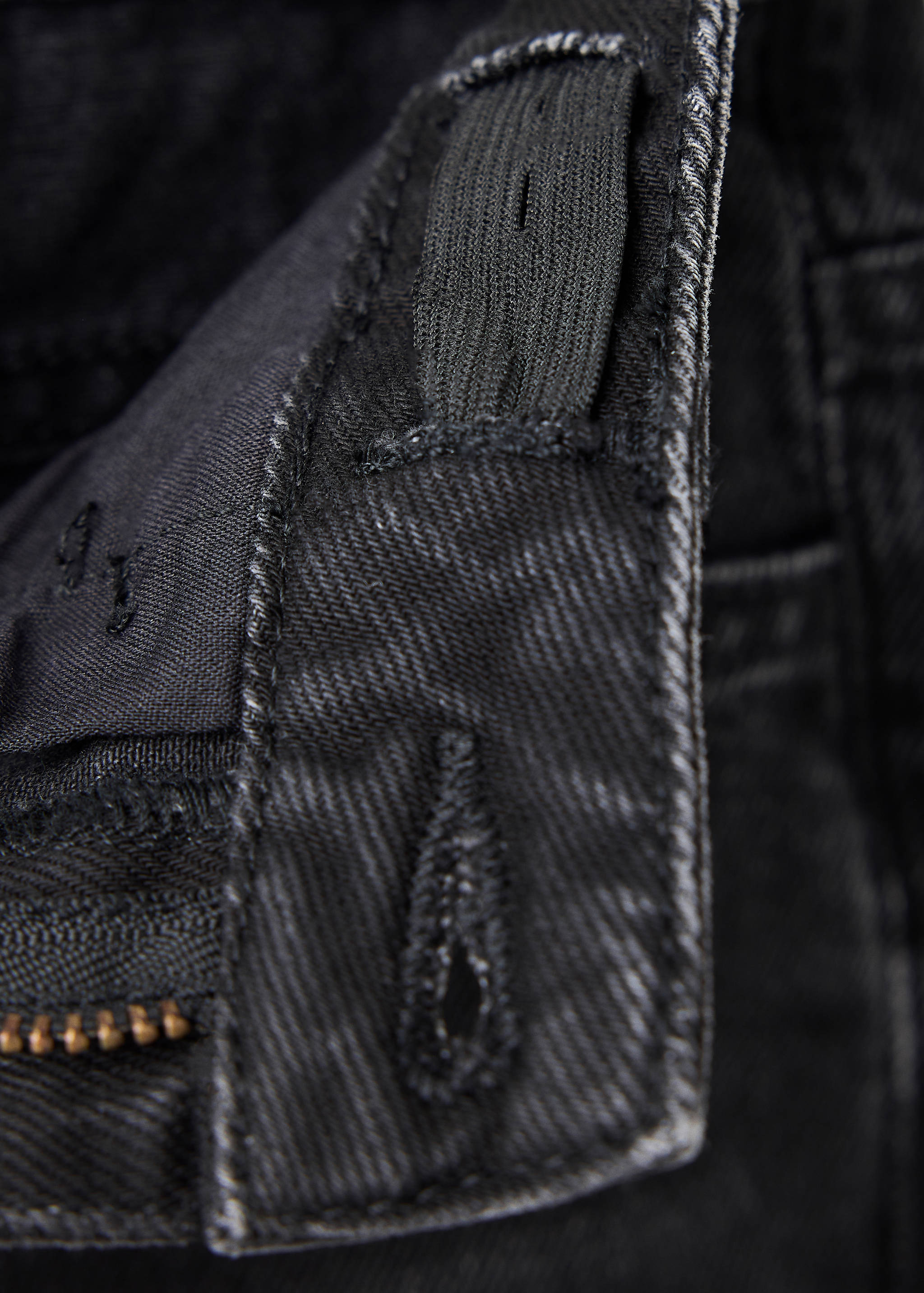 Turned-up straight jeans - Details of the article 8