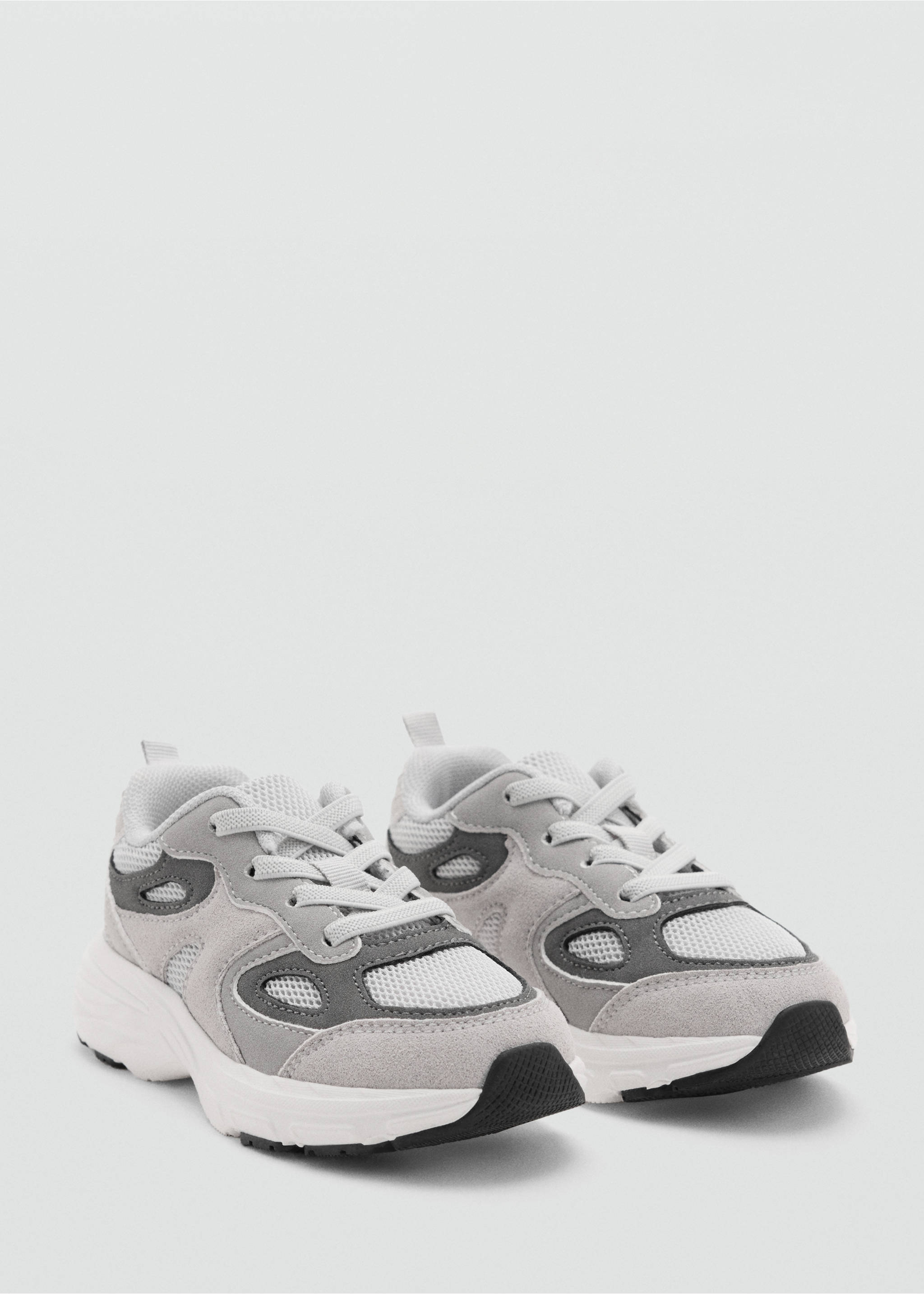 Combined trainers with laces - Medium plane, Grey. Ref: 37043878-00.