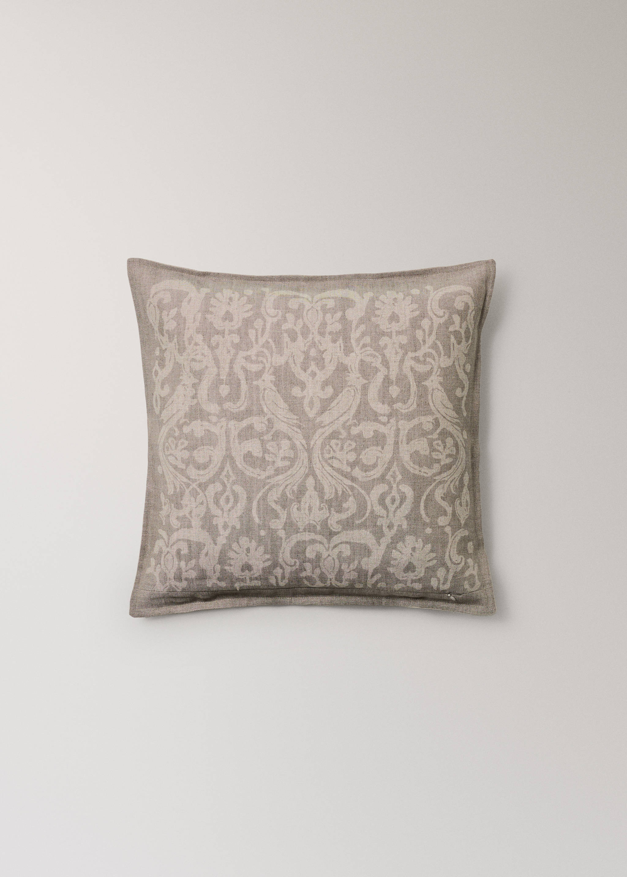 Cushion case pisa - Details of the article 3
