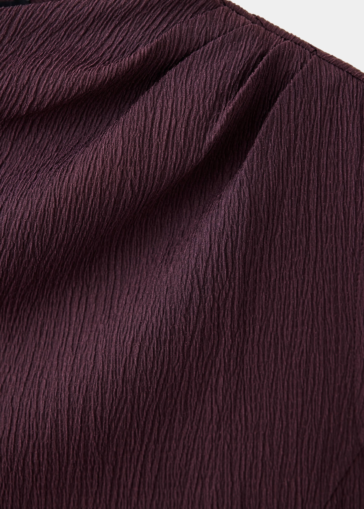 Textured dress with gathered details — Burgundy
