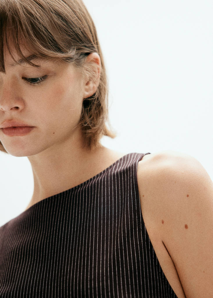 Striped dress with stitching detail — Brown