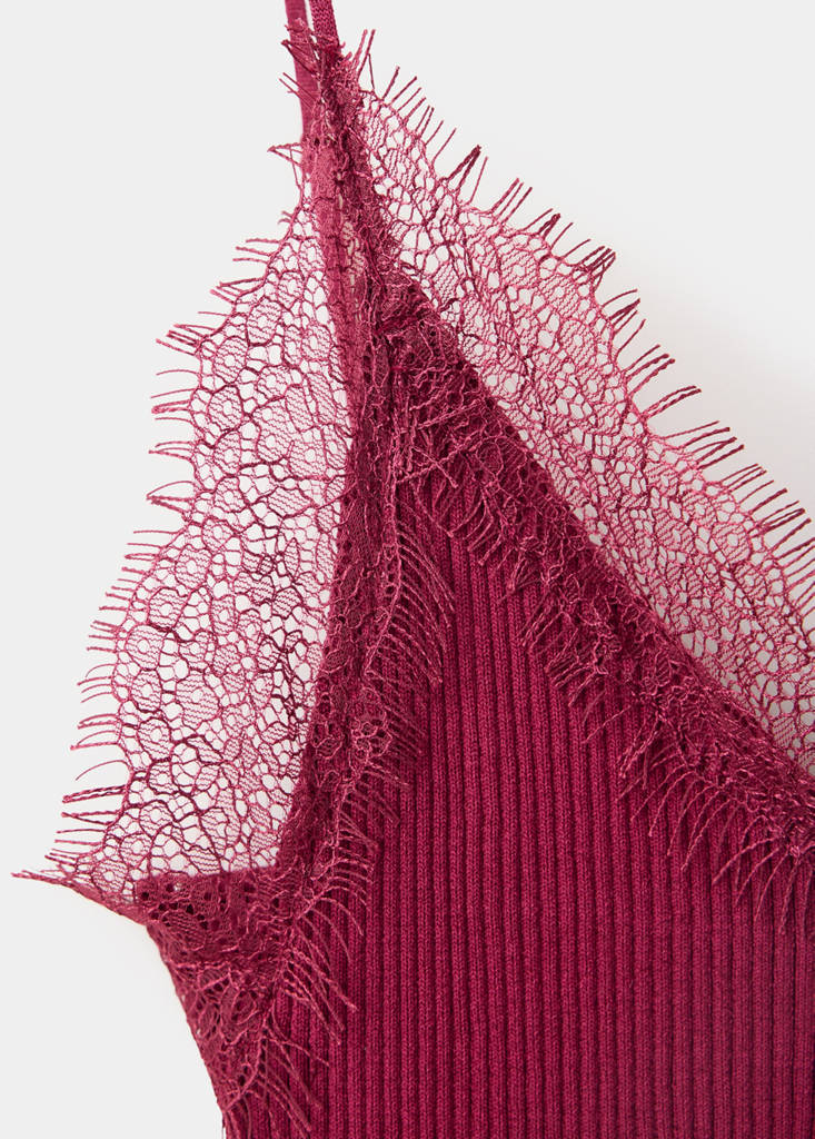 Ribbed lace top — Wine