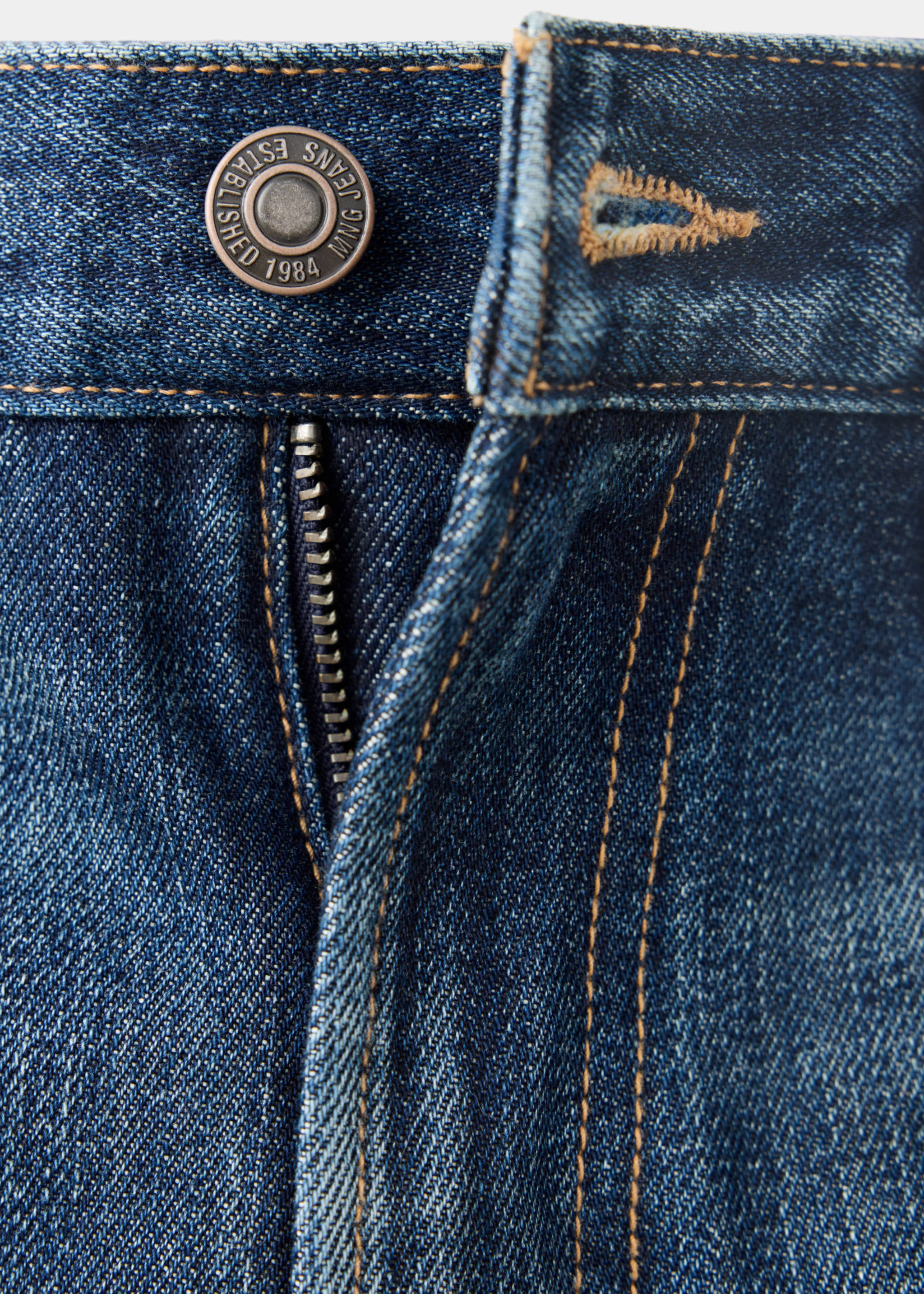 Mid-rise straight jeans - Details of the article 8