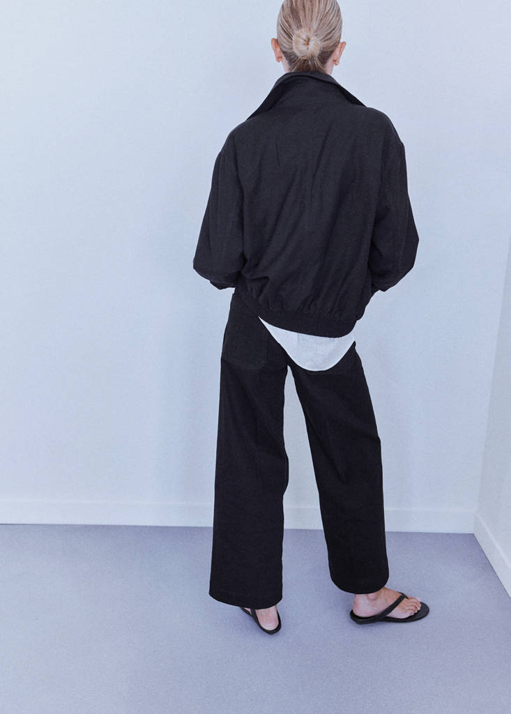 Wide-leg patch pocket jeans — Black denim