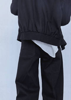 Wide-leg patch pocket jeans — Black denim 4