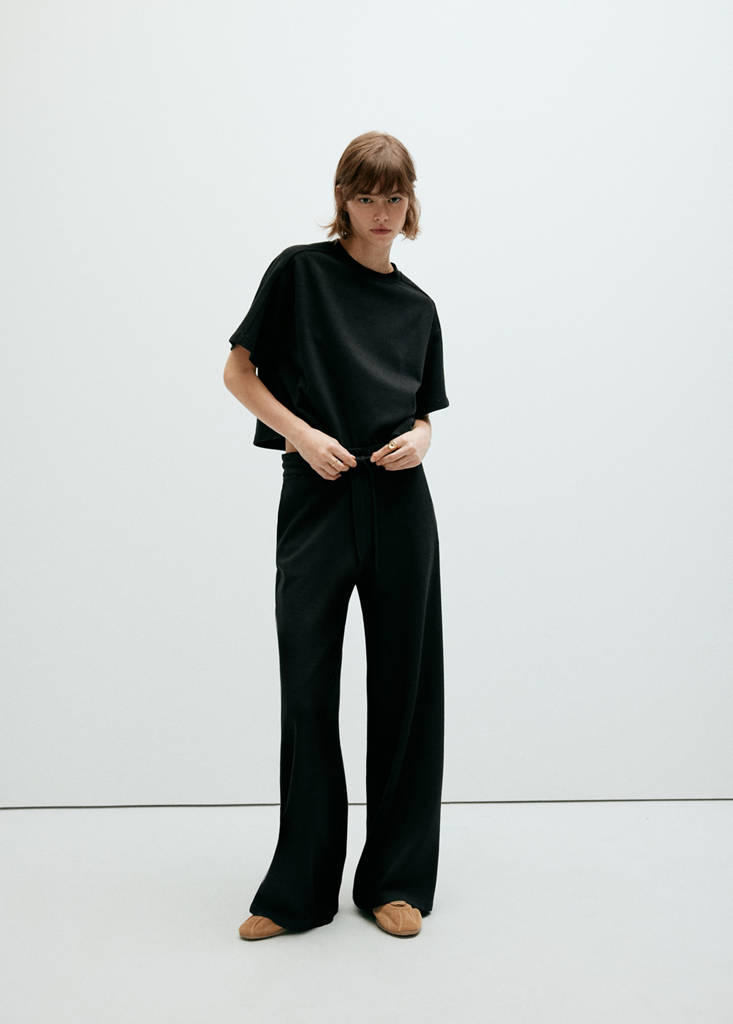 Mango T-shirt Détail Couture In Noir