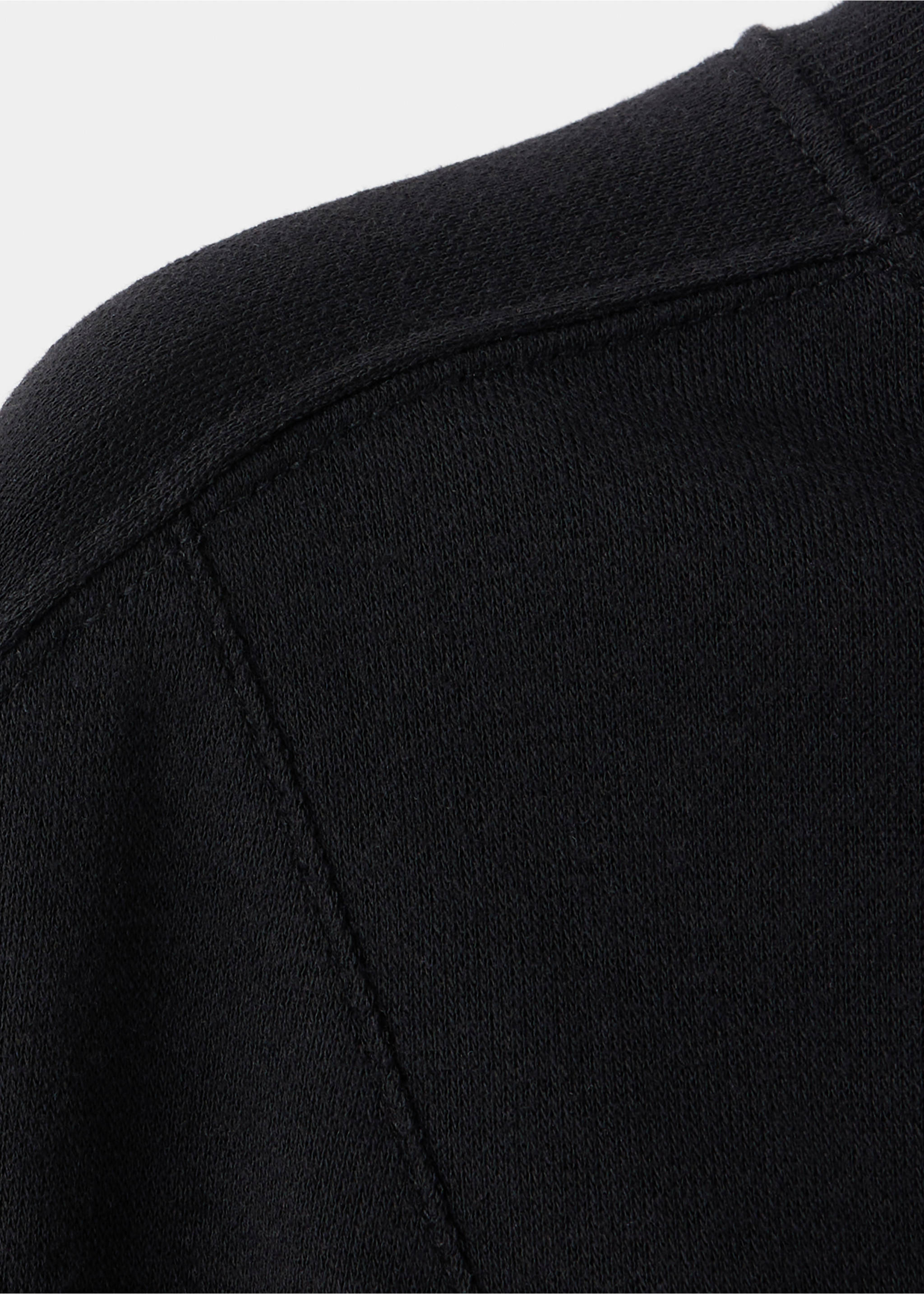 Seam detail T-shirt - Details of the article 0, Black. Ref: 37044077-00.