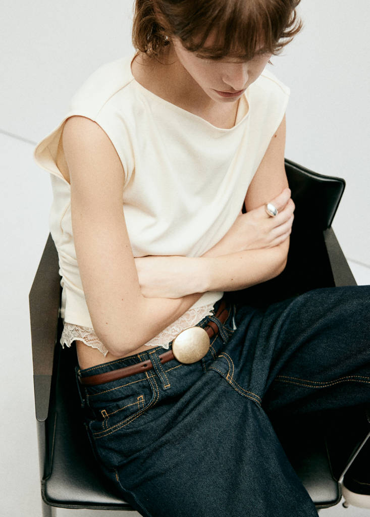 Ruched lace top — Ecru
