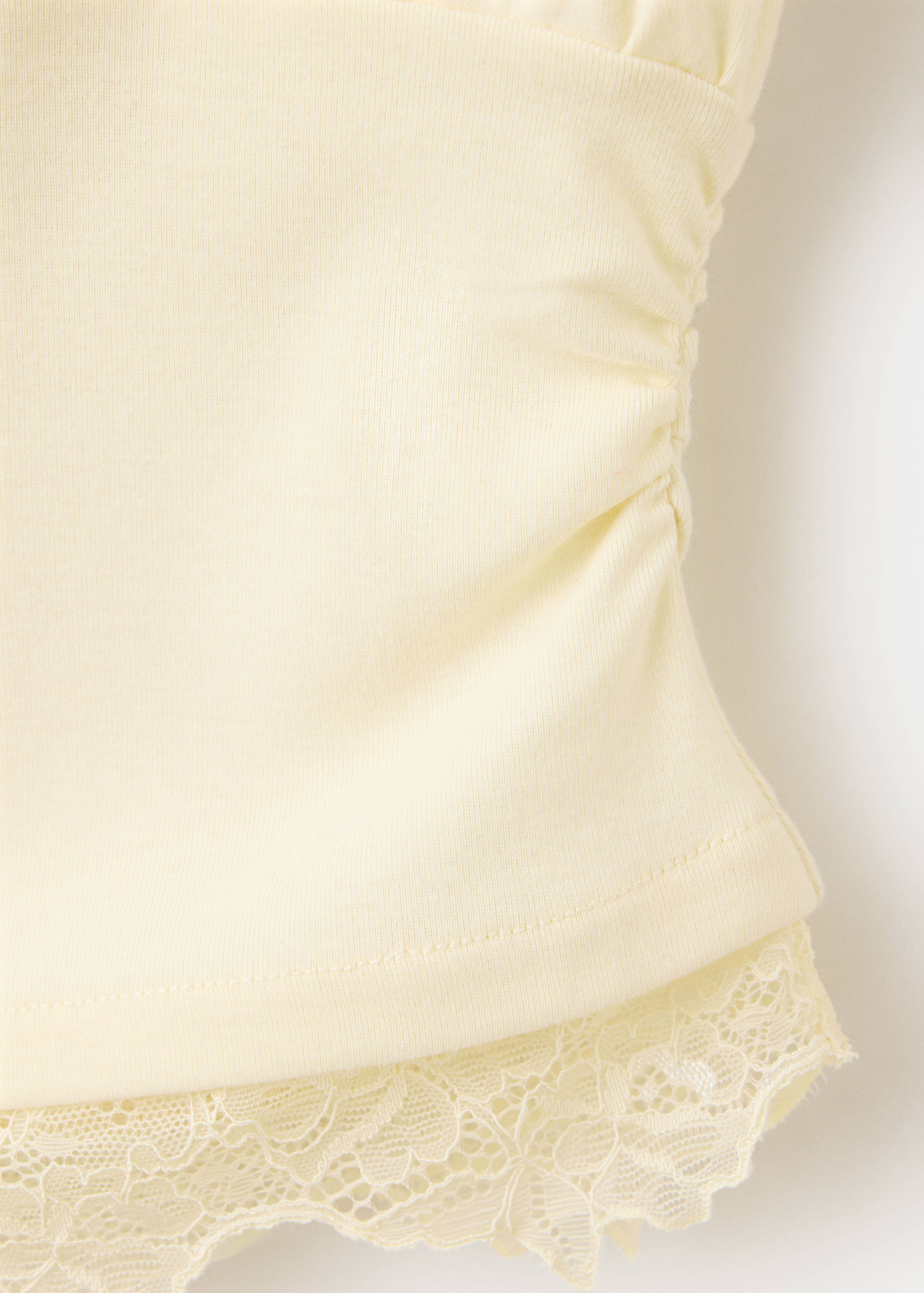 T-shirt with ruching and lace detail - Details of the article 8