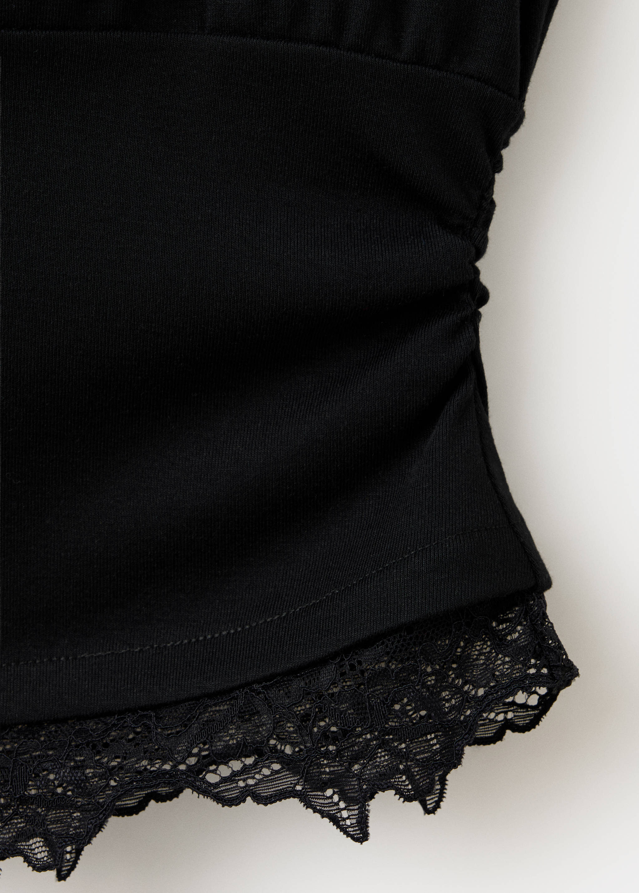 T-shirt with ruching and lace detail - Details of the article 8