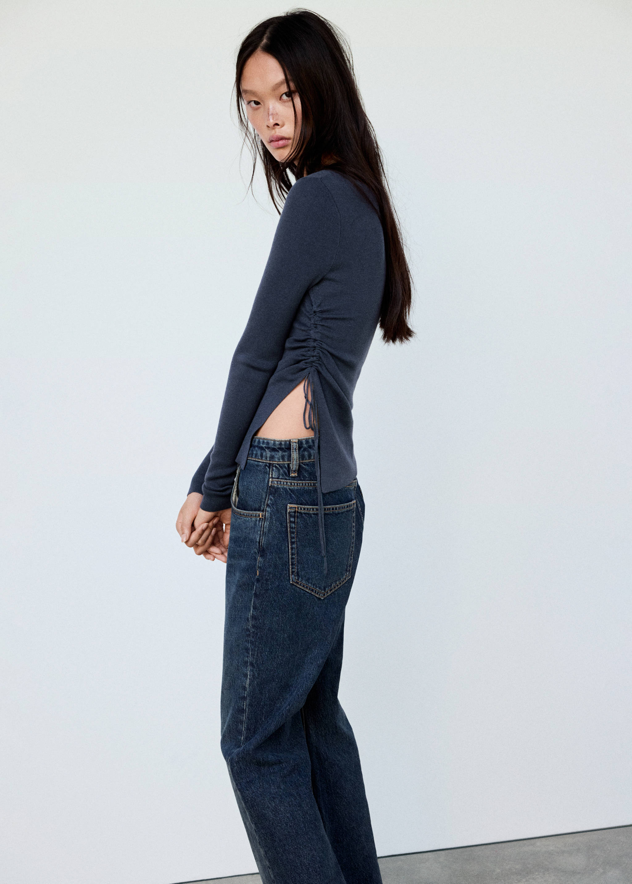 Ruched fine-knit sweater - Details of the article 3