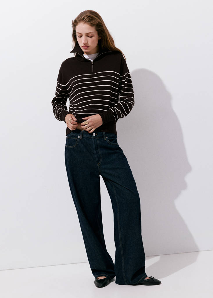 Striped sweater with zip — Brown