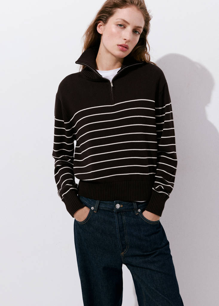 Striped sweater with zip — Brown