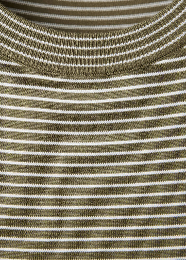 Striped fine knit sweater — Khaki